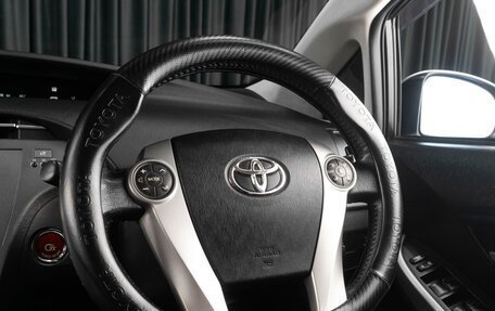 Toyota Prius, 2013 год, 1 449 000 рублей, 13 фотография