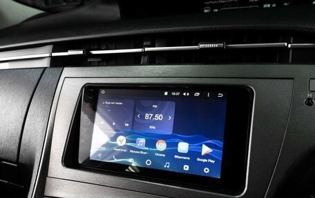 Toyota Prius, 2013 год, 1 449 000 рублей, 14 фотография