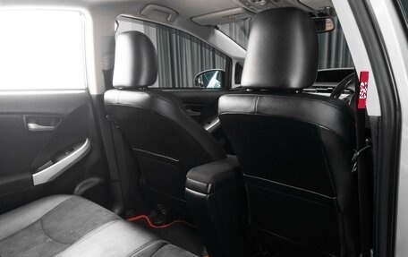 Toyota Prius, 2013 год, 1 449 000 рублей, 11 фотография