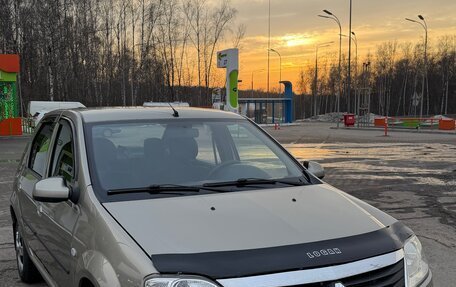 Renault Logan I, 2014 год, 530 000 рублей, 2 фотография