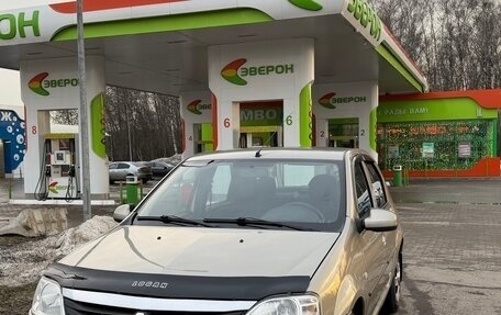 Renault Logan I, 2014 год, 530 000 рублей, 3 фотография