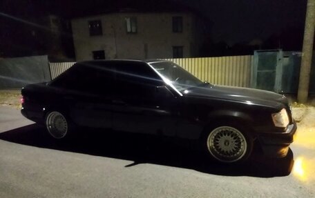 Mercedes-Benz E-Класс, 1995 год, 730 000 рублей, 5 фотография