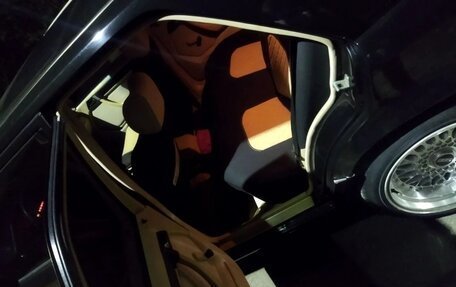 Mercedes-Benz E-Класс, 1995 год, 730 000 рублей, 9 фотография