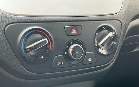 Hyundai Solaris II рестайлинг, 2017 год, 629 000 рублей, 15 фотография