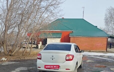 Renault Logan II, 2021 год, 700 000 рублей, 2 фотография