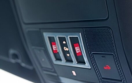 Land Rover Discovery IV, 2018 год, 3 670 000 рублей, 4 фотография