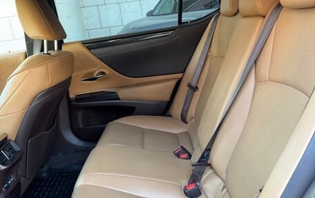 Lexus ES VII, 2021 год, 4 100 000 рублей, 9 фотография