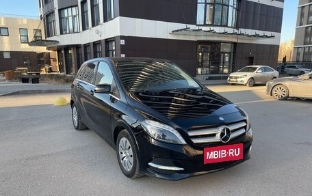 Mercedes-Benz B-Класс, 2016 год, 1 650 000 рублей, 4 фотография