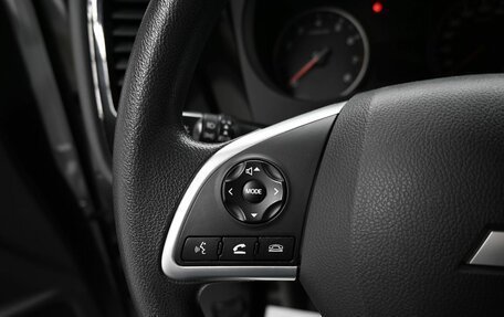 Mitsubishi Outlander III рестайлинг 3, 2012 год, 1 345 000 рублей, 15 фотография