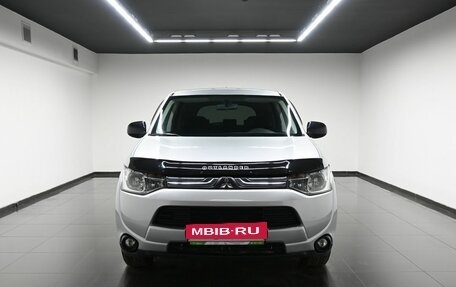 Mitsubishi Outlander III рестайлинг 3, 2012 год, 1 345 000 рублей, 3 фотография