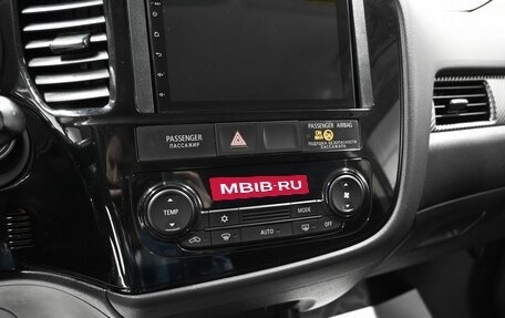 Mitsubishi Outlander III рестайлинг 3, 2012 год, 1 345 000 рублей, 14 фотография