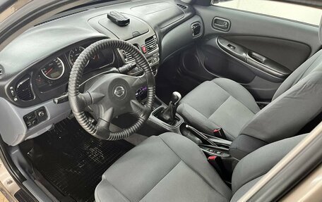 Nissan Almera, 2005 год, 337 000 рублей, 21 фотография