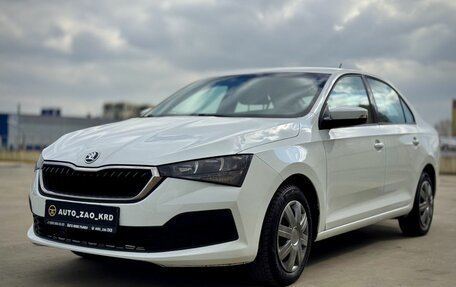 Skoda Rapid II, 2021 год, 900 000 рублей, 6 фотография