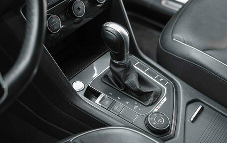 Volkswagen Tiguan II, 2018 год, 2 290 000 рублей, 12 фотография