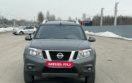 Nissan Terrano III, 2017 год, 1 200 000 рублей, 3 фотография