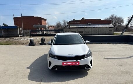 KIA Rio IV, 2021 год, 1 530 000 рублей, 1 фотография