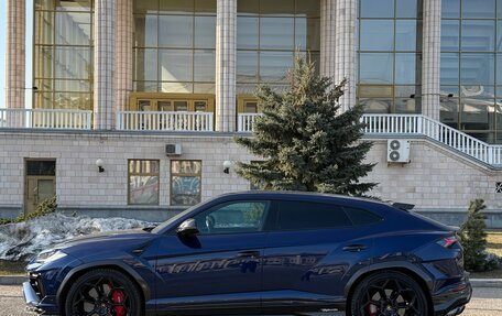 Lamborghini Urus I, 2023 год, 28 300 000 рублей, 7 фотография