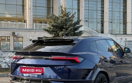 Lamborghini Urus I, 2023 год, 28 300 000 рублей, 12 фотография