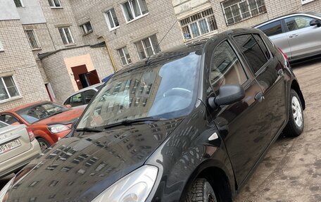 Renault Sandero I, 2013 год, 350 000 рублей, 10 фотография