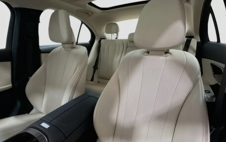 Mercedes-Benz E-Класс, 2025 год, 7 836 406 рублей, 4 фотография