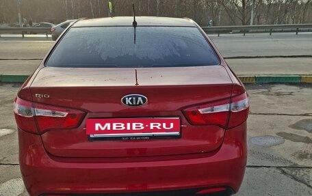 KIA Rio III рестайлинг, 2014 год, 886 000 рублей, 2 фотография