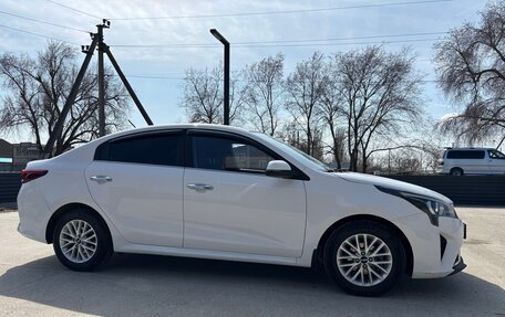 KIA Rio IV, 2021 год, 1 530 000 рублей, 2 фотография