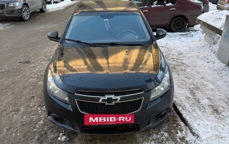 Chevrolet Cruze II, 2010 год, 500 000 рублей, 2 фотография