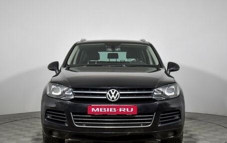 Volkswagen Touareg III, 2013 год, 1 989 000 рублей, 2 фотография