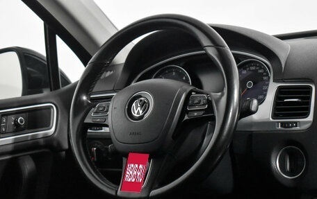 Volkswagen Touareg III, 2013 год, 1 989 000 рублей, 17 фотография