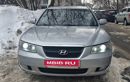 Hyundai Sonata VI, 2005 год, 500 000 рублей, 1 фотография