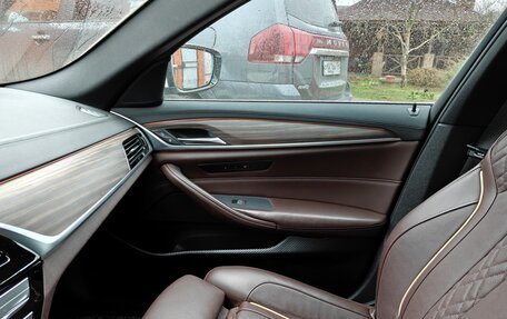 BMW 5 серия, 2019 год, 4 600 000 рублей, 9 фотография