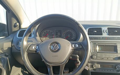 Volkswagen Polo VI (EU Market), 2017 год, 1 100 000 рублей, 12 фотография