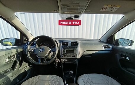 Volkswagen Polo VI (EU Market), 2017 год, 1 100 000 рублей, 14 фотография