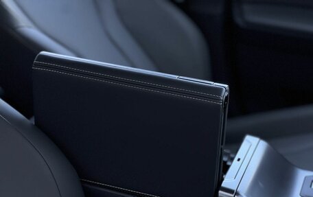 Toyota RAV4, 2026 год, 4 690 000 рублей, 27 фотография