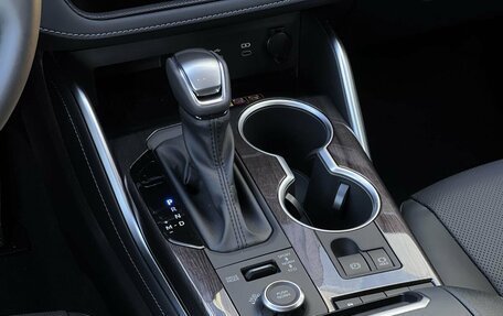 Toyota Highlander, 2026 год, 5 690 000 рублей, 24 фотография