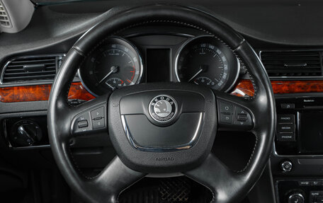 Skoda Superb III рестайлинг, 2013 год, 1 319 000 рублей, 15 фотография