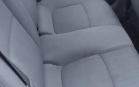 KIA Rio II, 2001 год, 250 000 рублей, 12 фотография