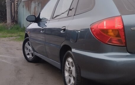 KIA Rio II, 2001 год, 250 000 рублей, 6 фотография