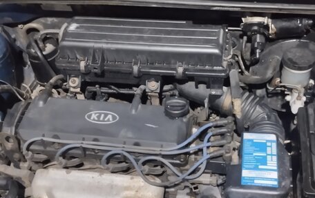 KIA Rio II, 2001 год, 250 000 рублей, 19 фотография