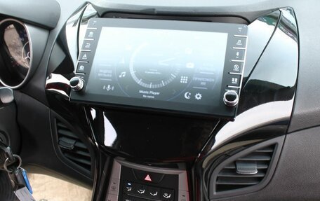 Hyundai Elantra V, 2011 год, 930 000 рублей, 18 фотография