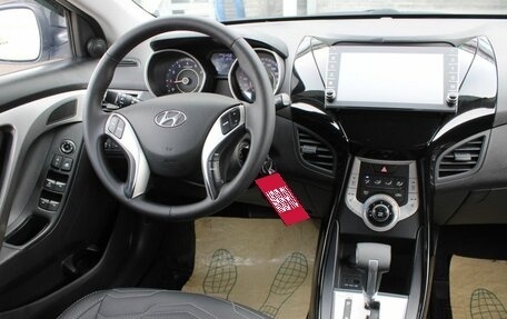 Hyundai Elantra V, 2011 год, 930 000 рублей, 17 фотография