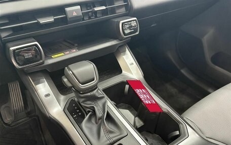 Toyota RAV4, 2026 год, 4 950 000 рублей, 17 фотография