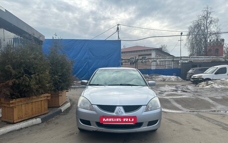 Mitsubishi Lancer IX, 2004 год, 300 000 рублей, 3 фотография