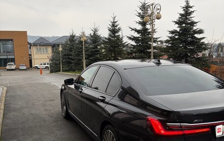 BMW 7 серия, 2019 год, 6 300 000 рублей, 4 фотография