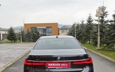 BMW 7 серия, 2019 год, 6 300 000 рублей, 5 фотография