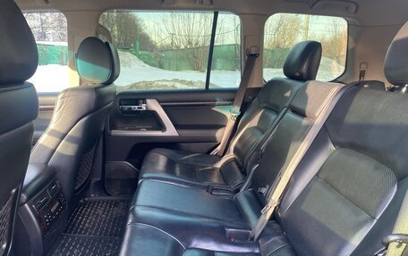 Toyota Land Cruiser 200, 2012 год, 2 820 000 рублей, 4 фотография