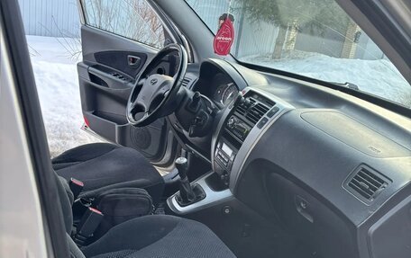 Hyundai Tucson III, 2006 год, 650 000 рублей, 11 фотография