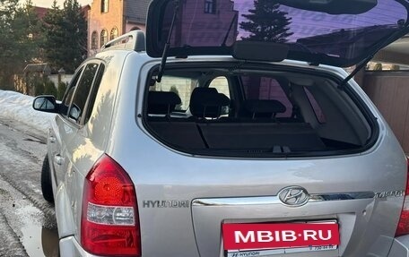 Hyundai Tucson III, 2006 год, 650 000 рублей, 3 фотография