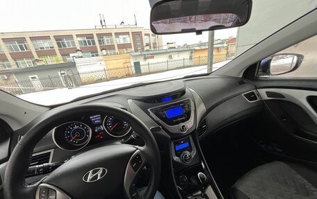 Hyundai Elantra V, 2012 год, 970 000 рублей, 19 фотография
