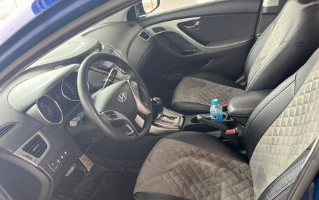 Hyundai Elantra V, 2012 год, 970 000 рублей, 13 фотография